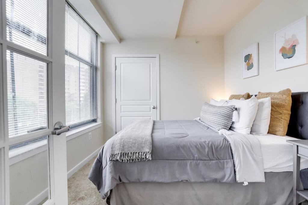 Fantastic 2 Bedroom Condo At Pentagon City Arlington Exterior foto