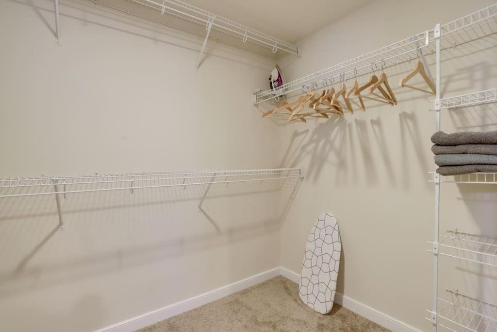 Fantastic 2 Bedroom Condo At Pentagon City Arlington Exterior foto